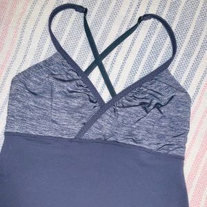 Lululemon top